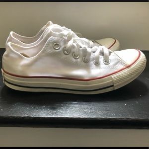 🚨SALE 🚨 White Converse